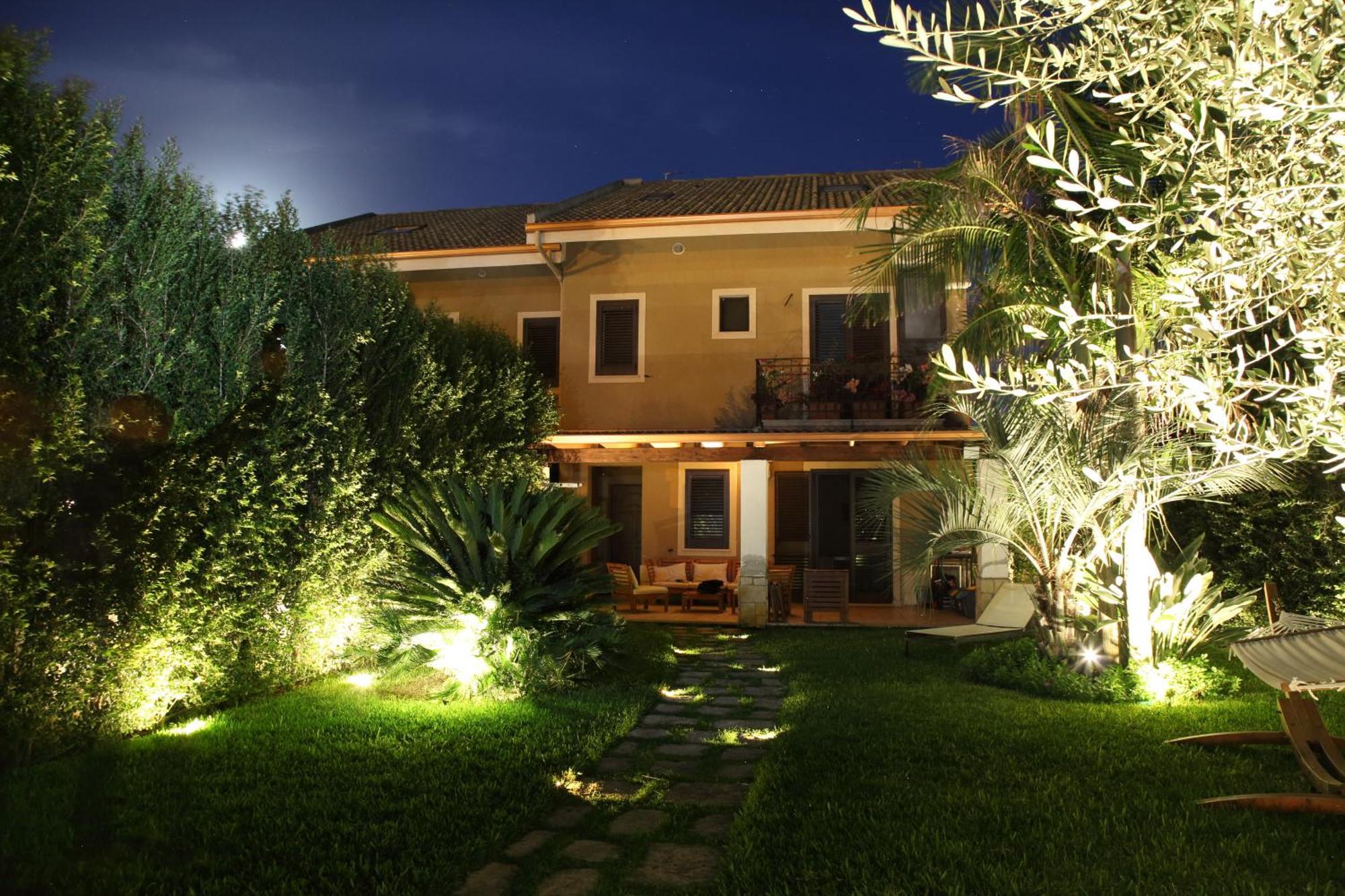 Domus Aurige Bed & Breakfast Messina Exterior photo